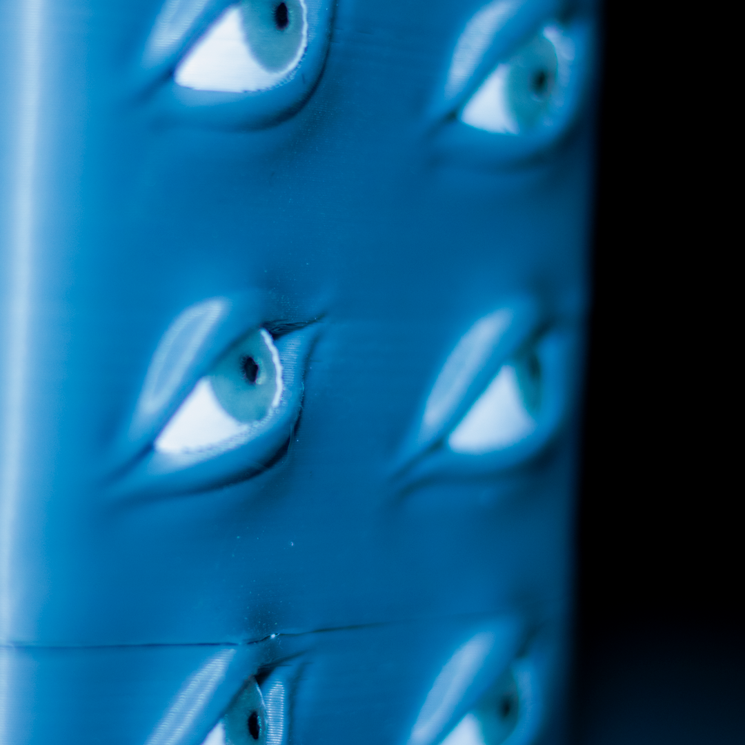 Prisión Confinadora de Gojo | Glow in the dark | Porta Lapiceros