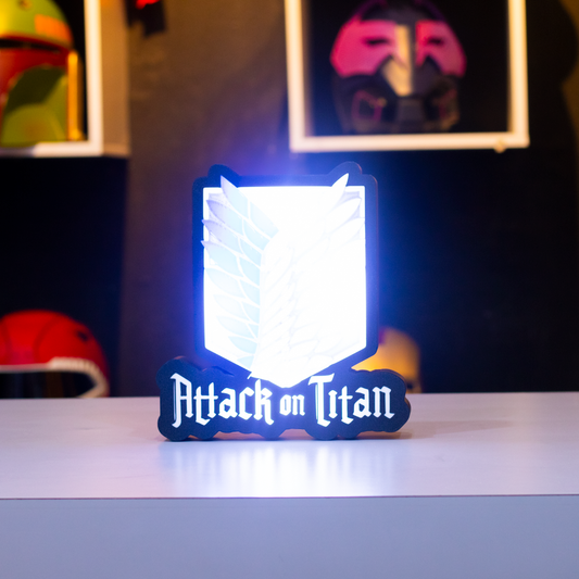 Attack on titans | Alas de la Libertad | Lámpara