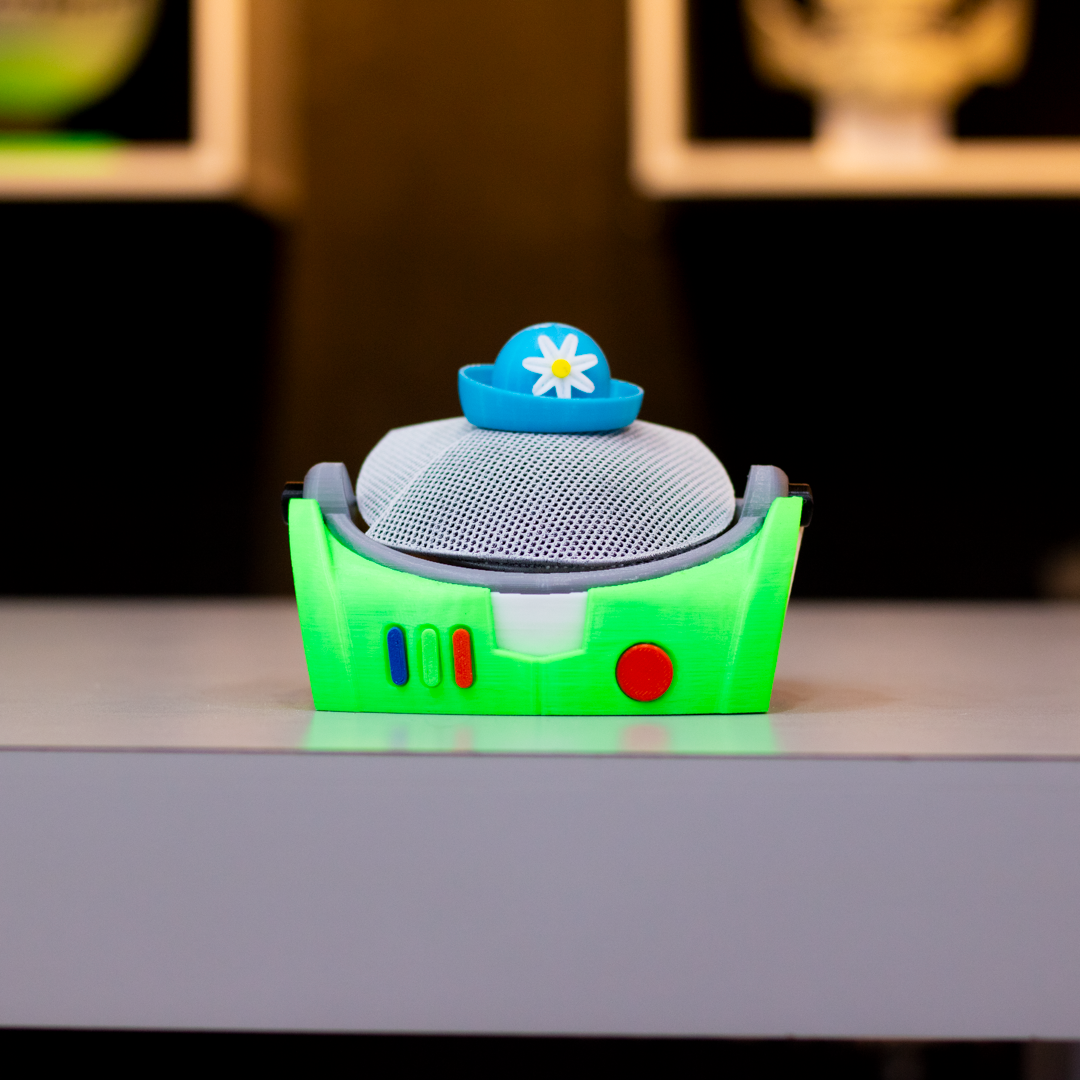 Señora Nesbits (buzz lightyear) | Porta Alexa | Toy Story