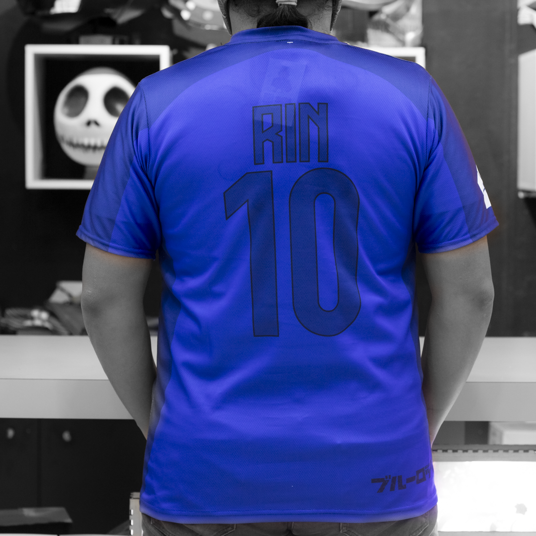 Camisola Rin Blue Lock detalle espalda