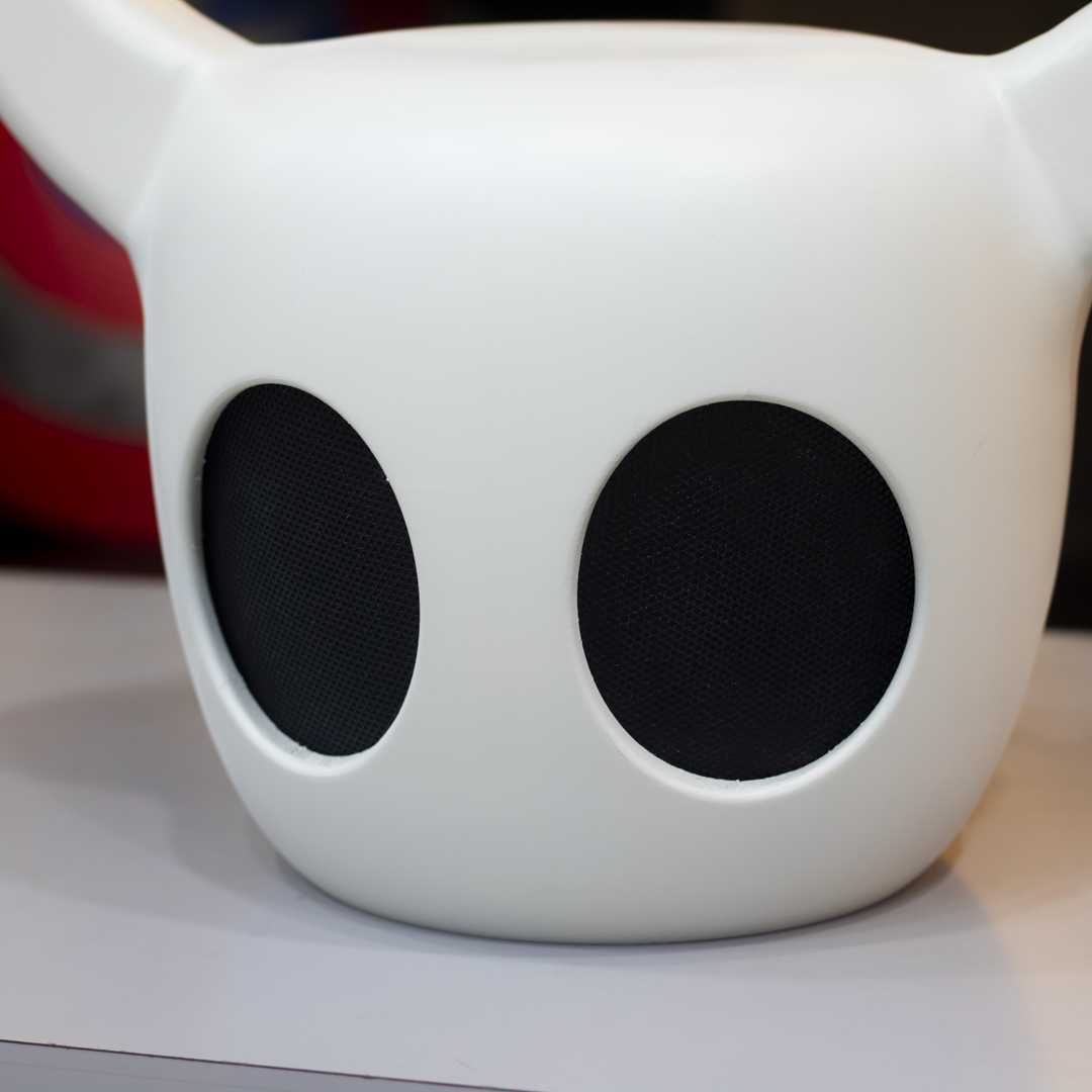 Casco Caballerito Hollow Knight detalle ojos
