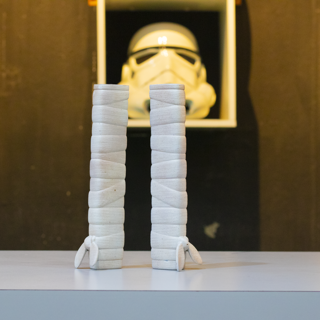 | Kimetsu no Yaiba | katana Retractil