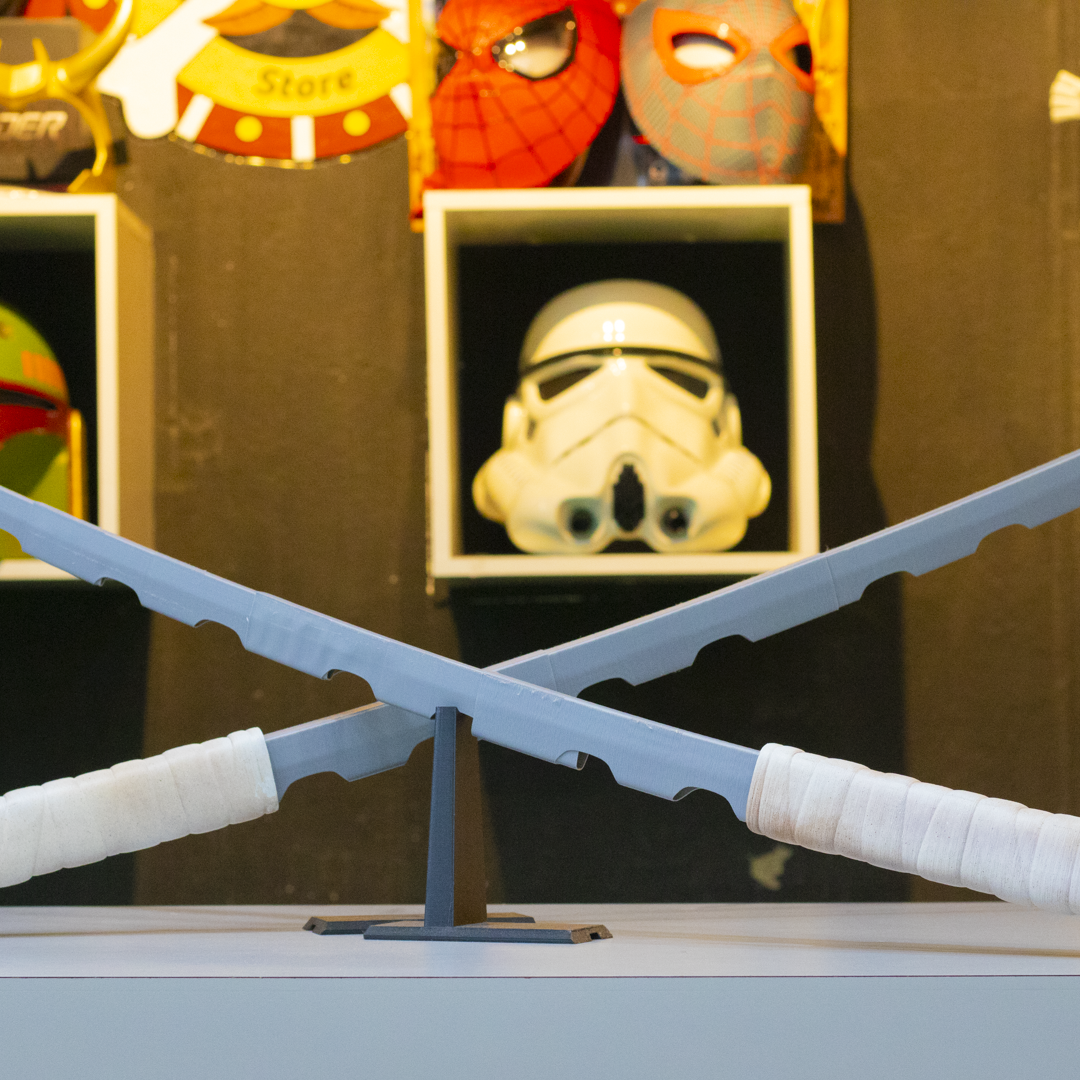 | Kimetsu no Yaiba | katana Retractil