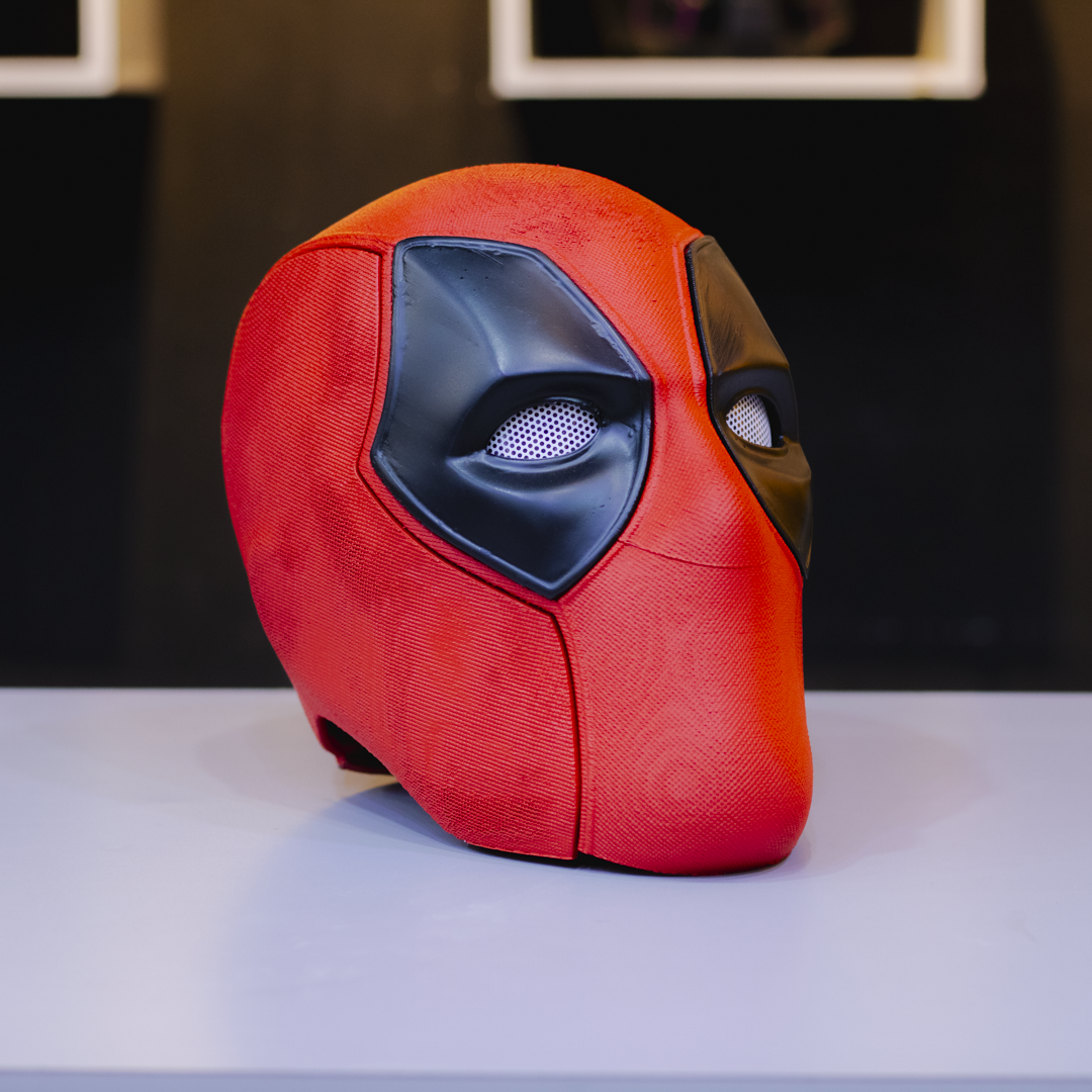 Casco Deadpool