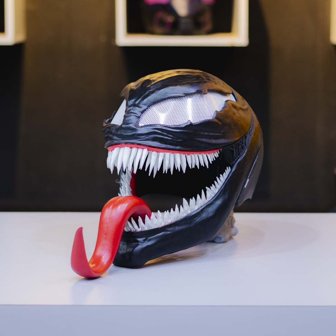 Venom | Casco | lengua desmontable