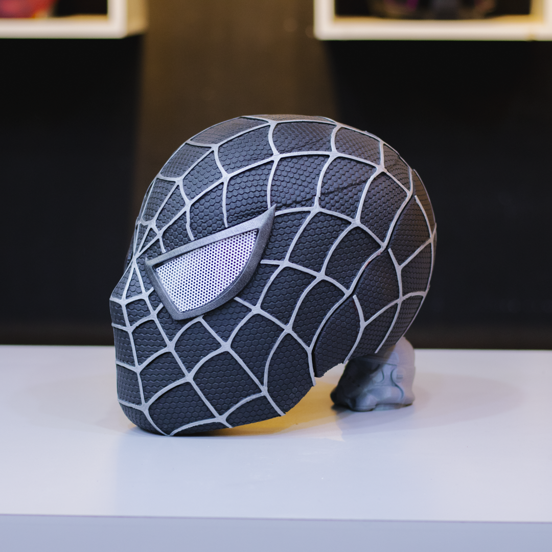 Casco Spiderman Tobey Maguire (versión Negra)