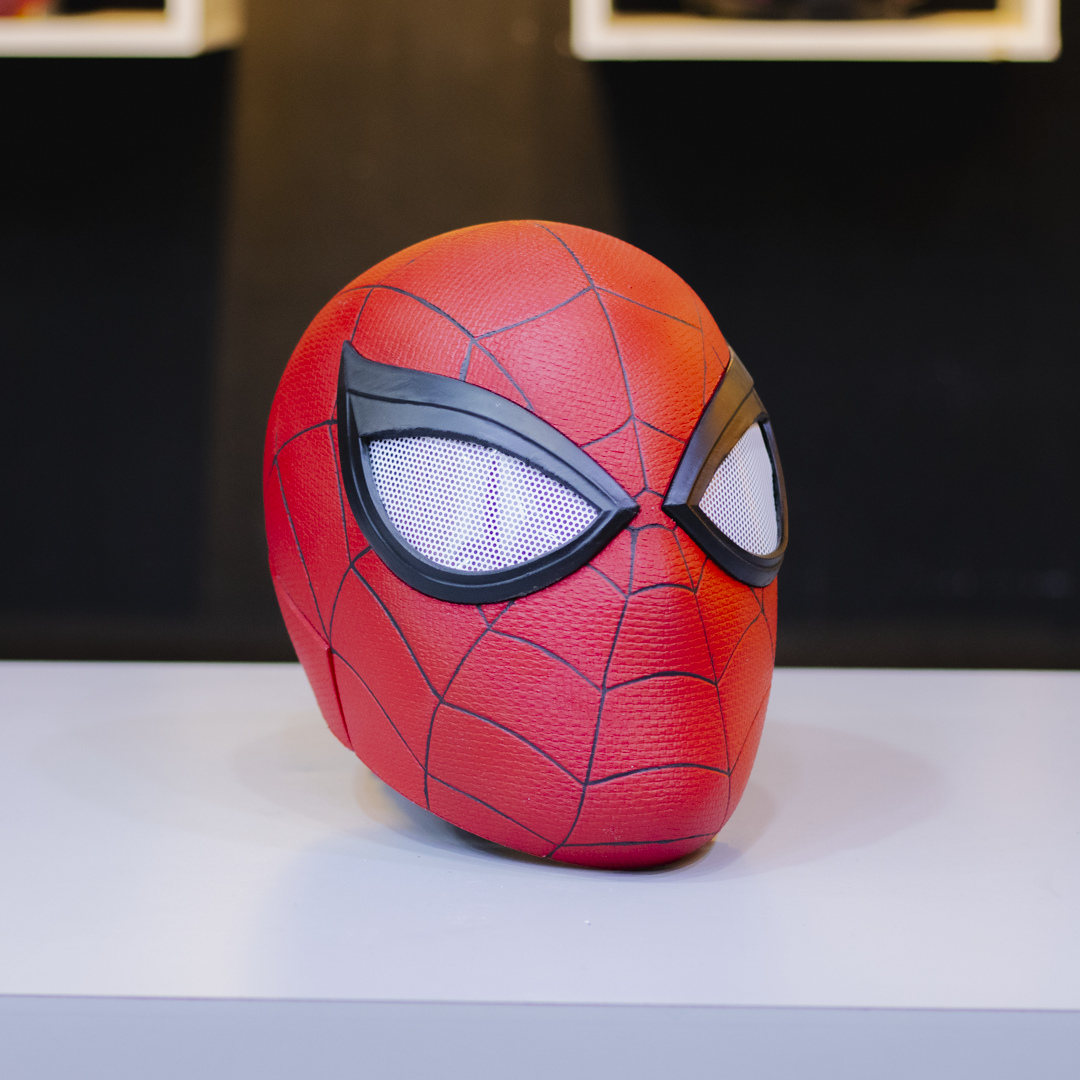 Casco Spiderman Tom Holland