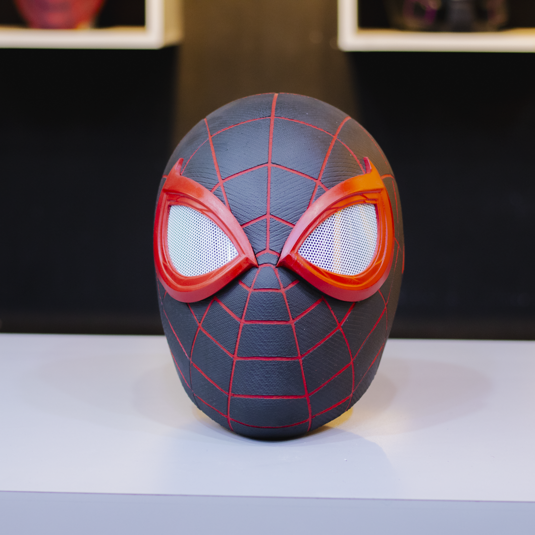 Casco Spiderman Milles Morales (Versión PS5)