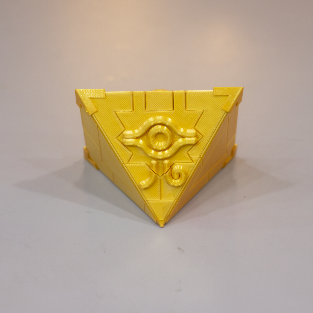 Rompecabezas del Milenio Yu Gi Oh frente