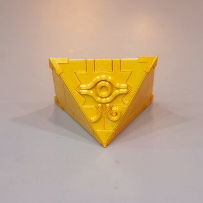 Rompecabezas del Milenio Yu Gi Oh frente