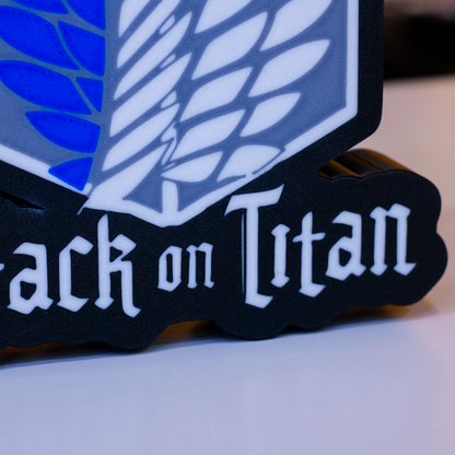 Attack on titans | Alas de la Libertad | Lámpara