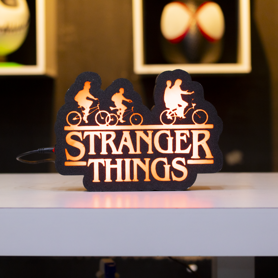 Stranger Things | lámpara